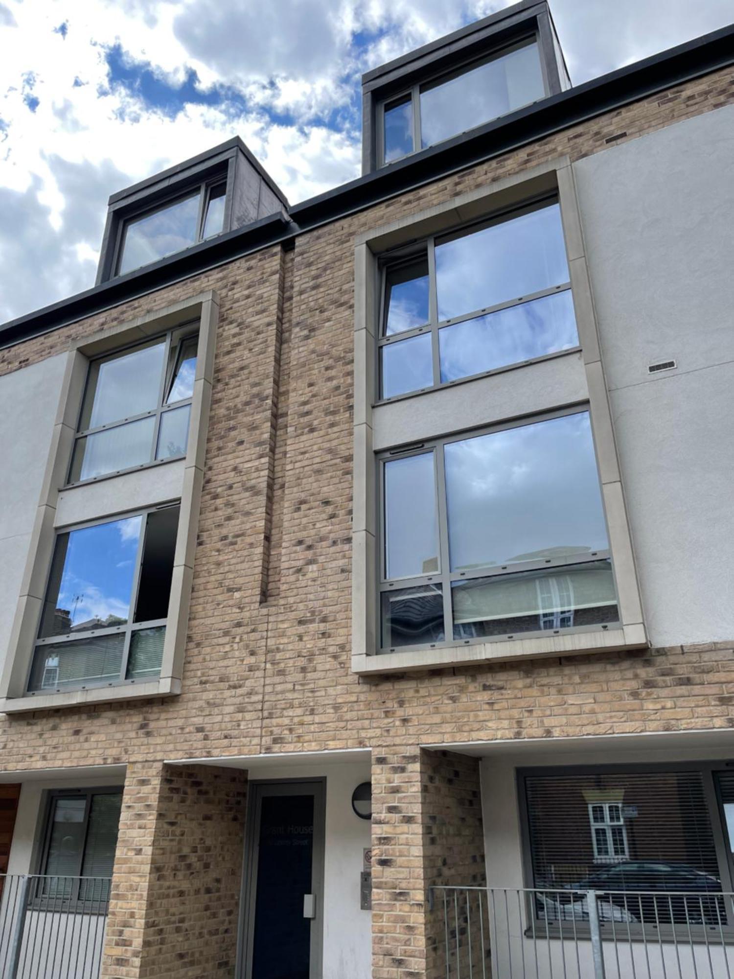 Brand New Flat In Central London With Car Park Exteriör bild